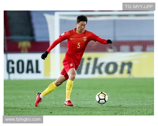 国安战术转型遇阻：双翼折损后控球体系承压，反击成阶段性选项